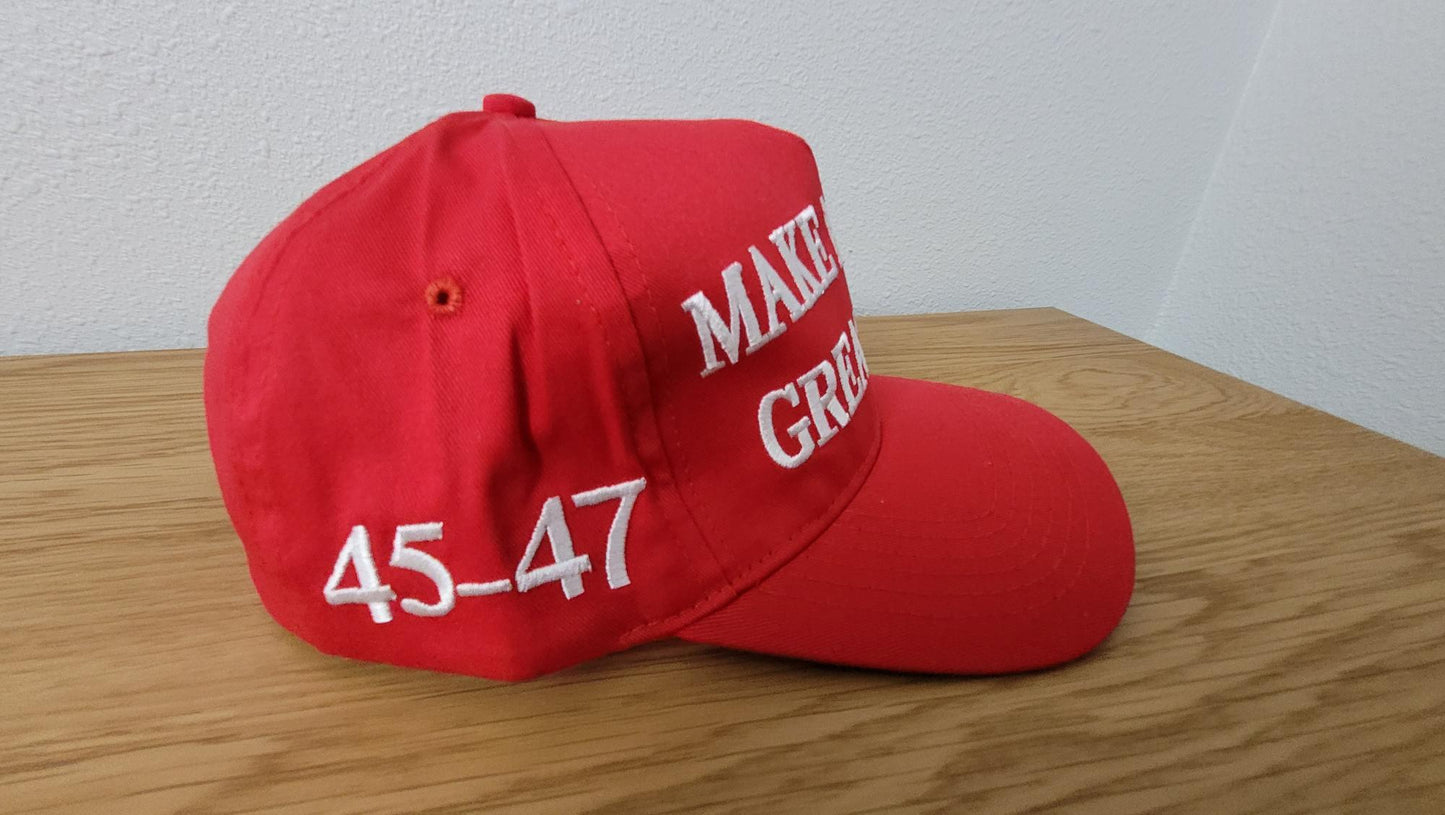 MAKE AMERICA GREAT AGAIN HAT